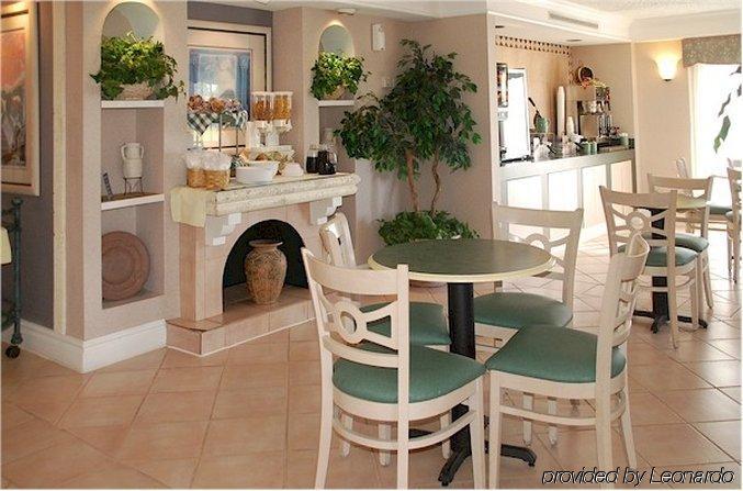 La Quinta Inn By Wyndham Clute Lake Jackson Eksteriør billede